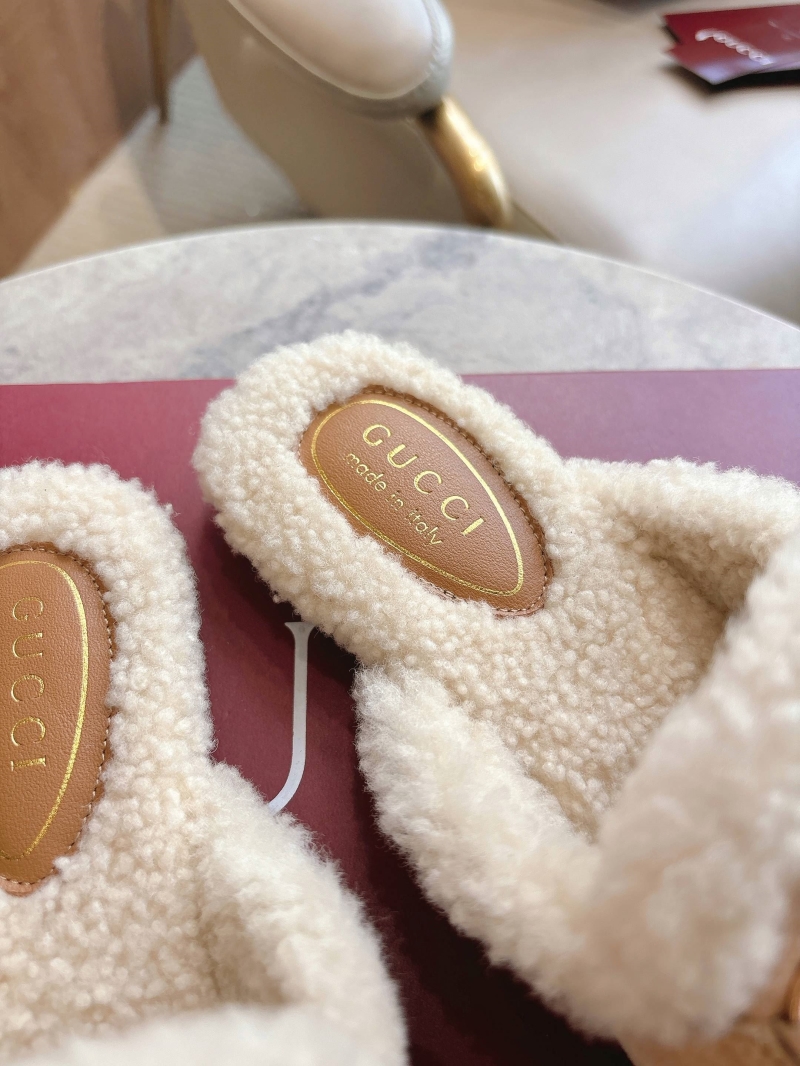 Gvc*1 slippers